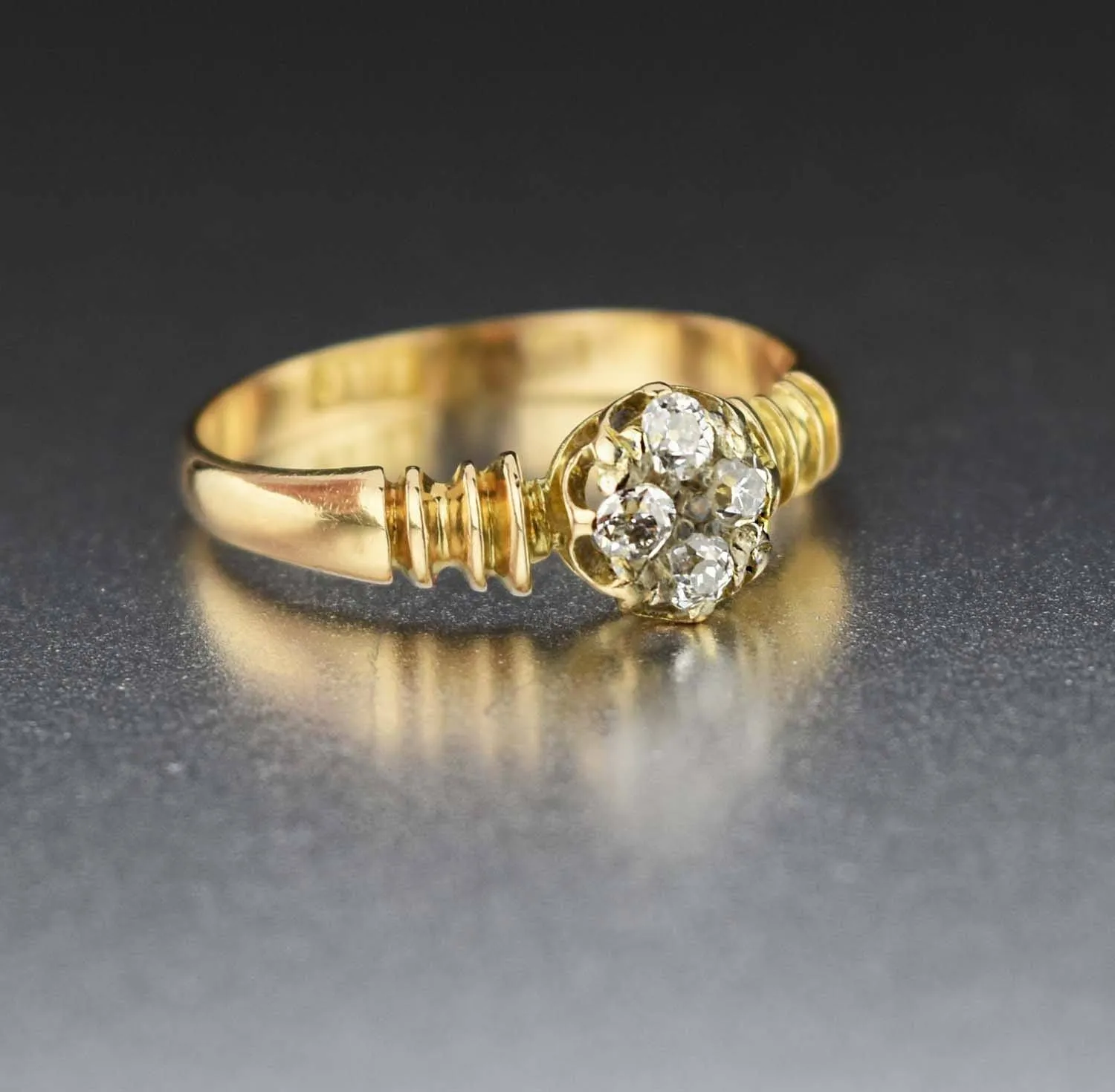 18K Gold Vintage Diamond Cluster Engagement Ring