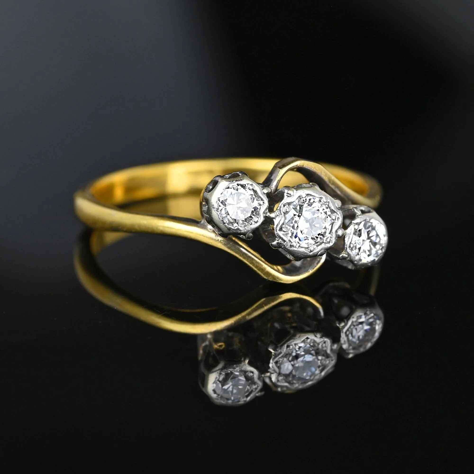 Antique 18K Gold European Diamond Trilogy Ring