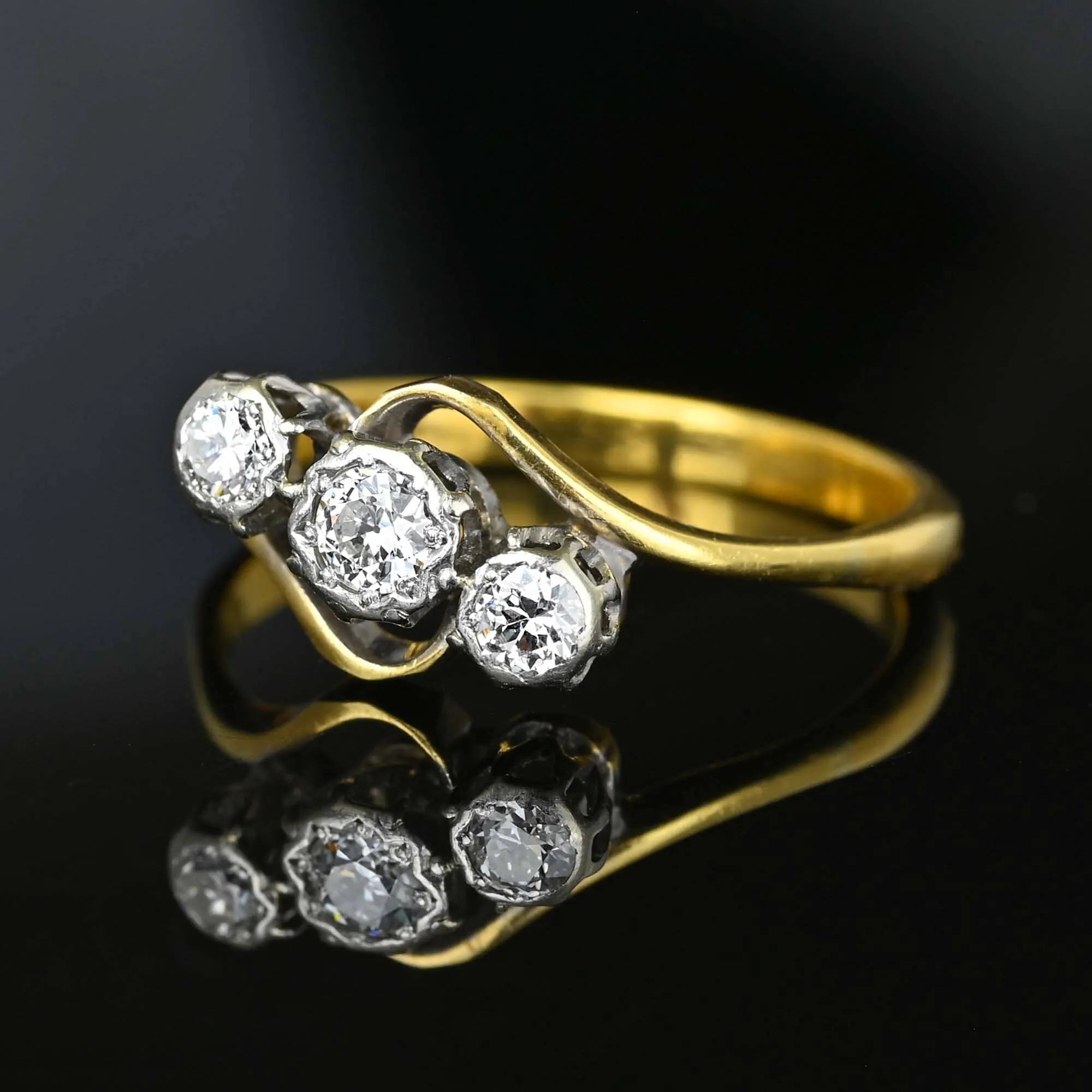 Antique 18K Gold European Diamond Trilogy Ring