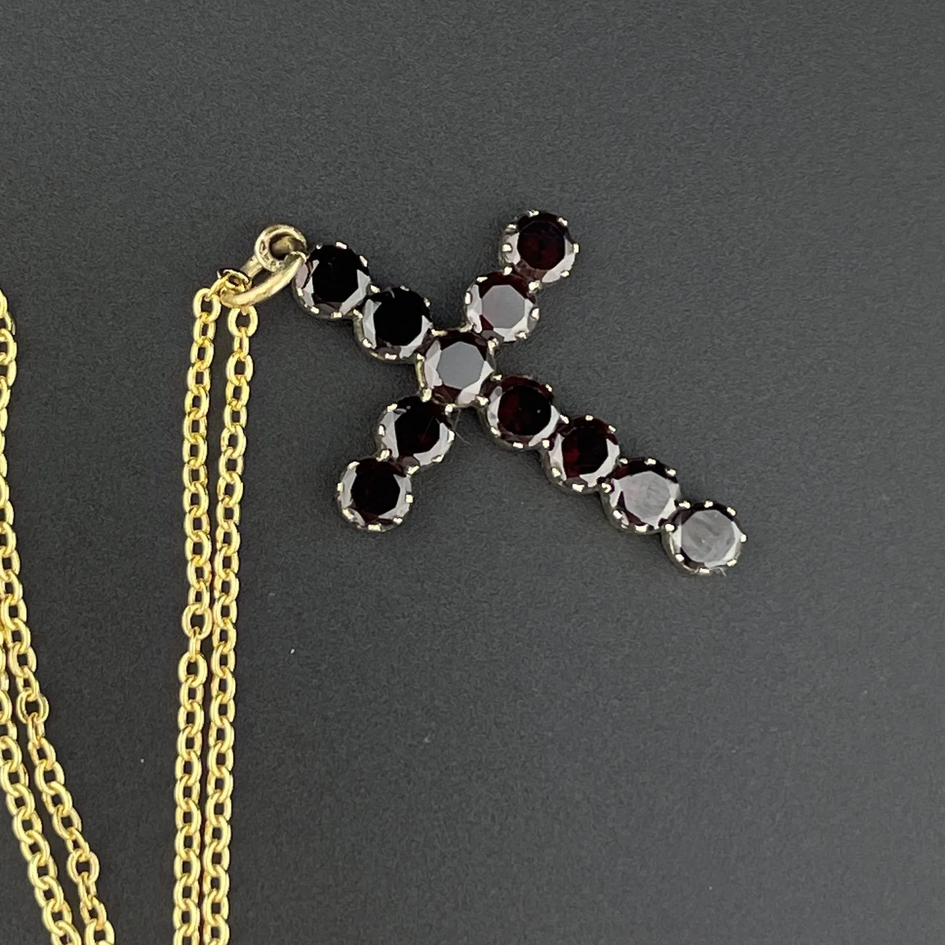 Antique Victorian Gold Flat Top Cut Garnet Cross Pendant Necklace