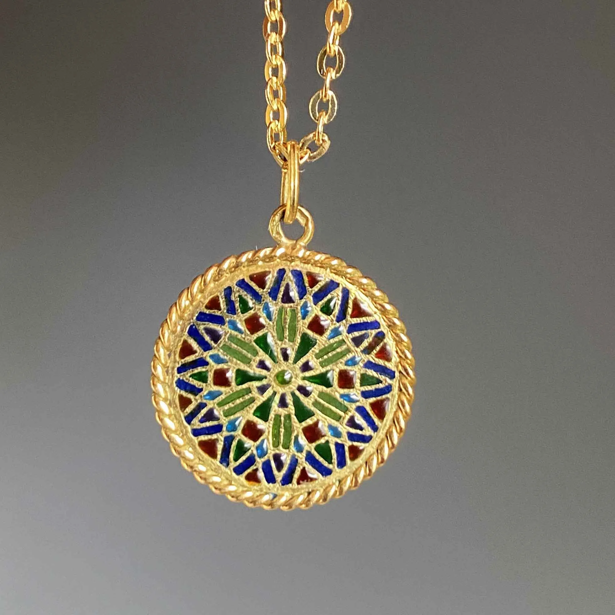 Lovely Plique A Jour Enamel 18K Gold Pendant