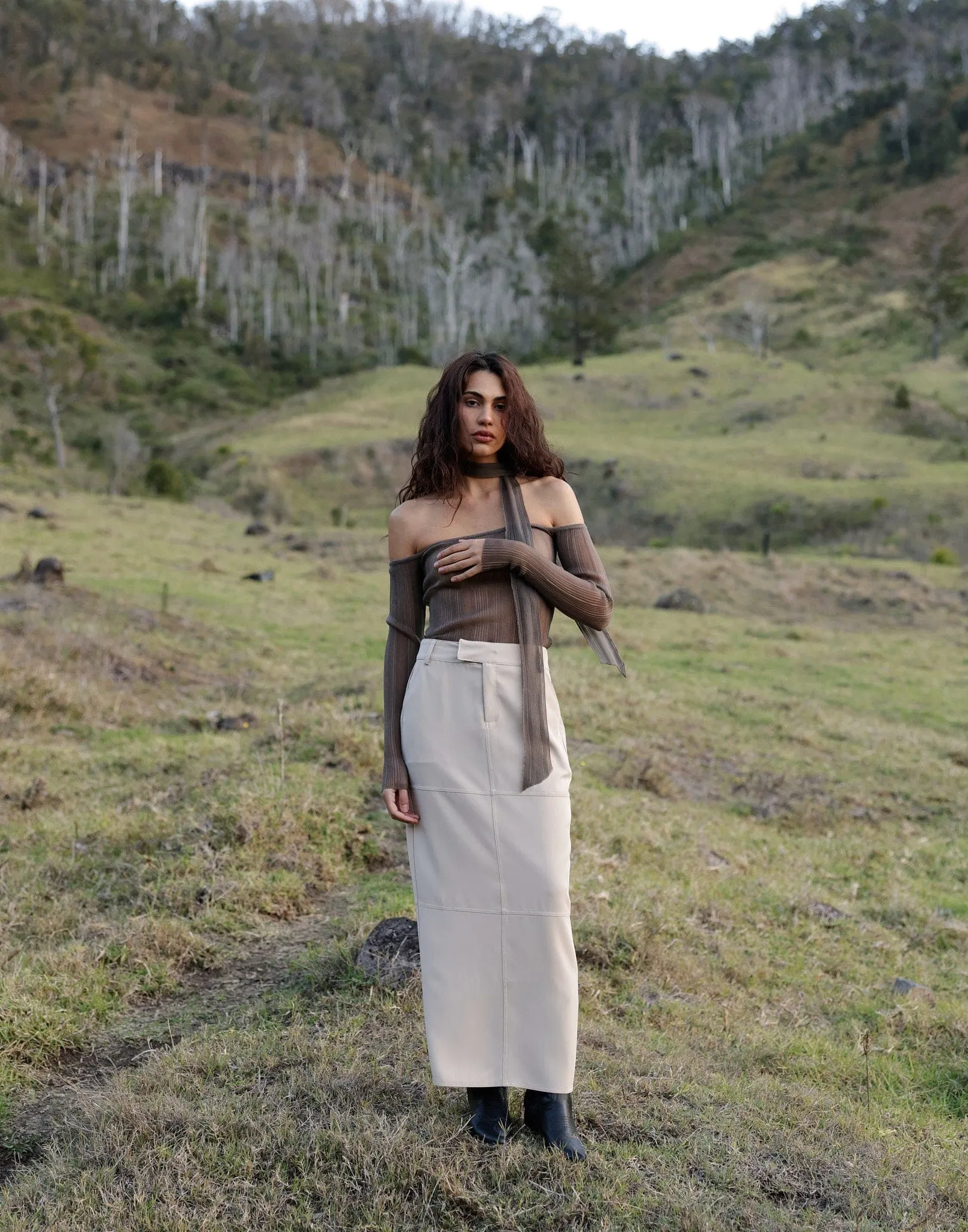 Malakai Maxi Skirt (Beige)