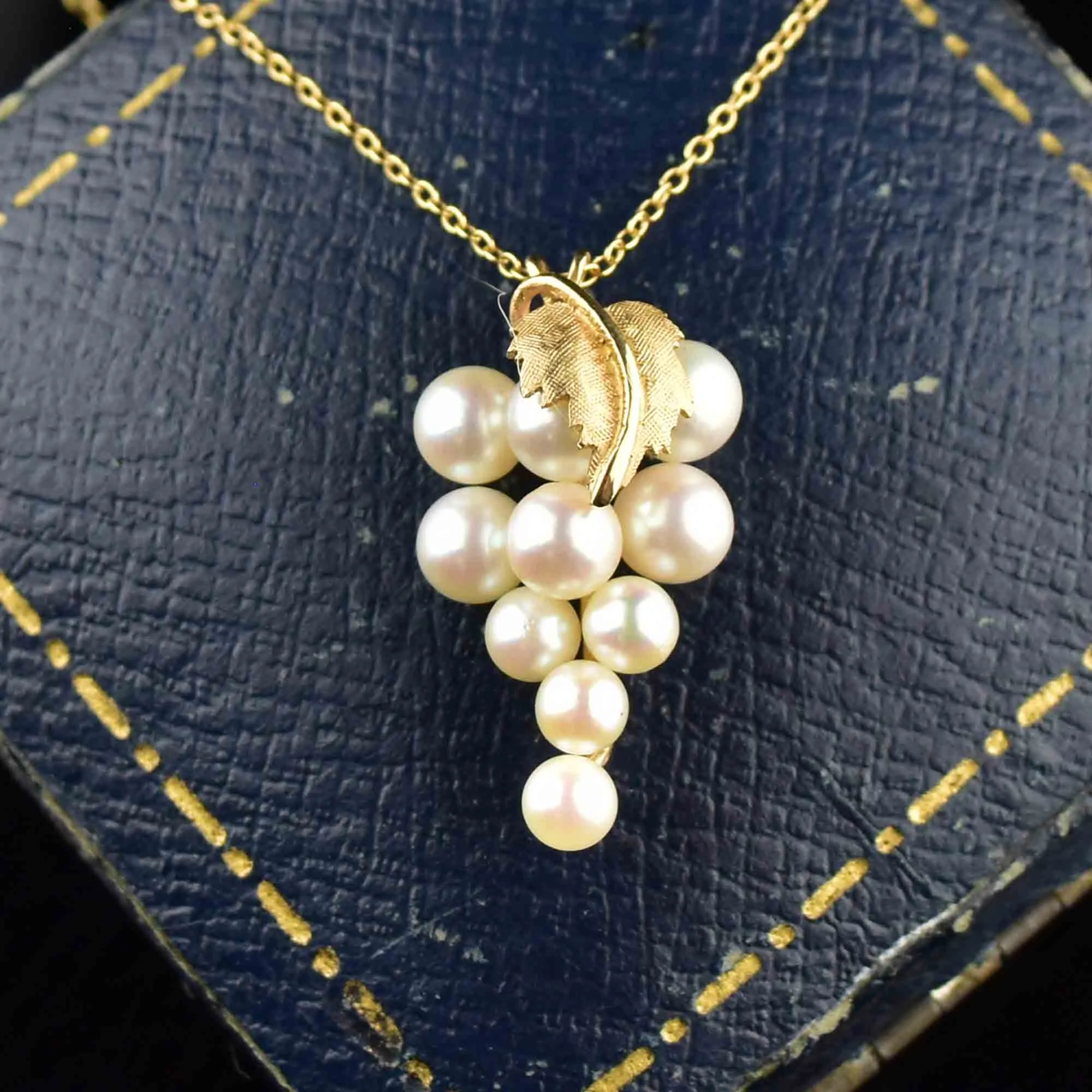 Vintage 14K Gold Pearl Cluster Pendant Necklace